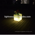 LED multi couleur changer planteur, pot/vase de fleurs en gros